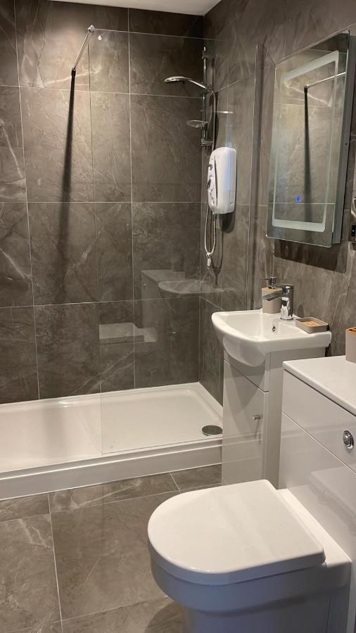 Church Inn En-Suite Rooms With Wi-Fi Moorside Екстериор снимка
